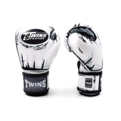 TWINS SPECIAL Boxing Glove FBGVL4-66 (Comic)