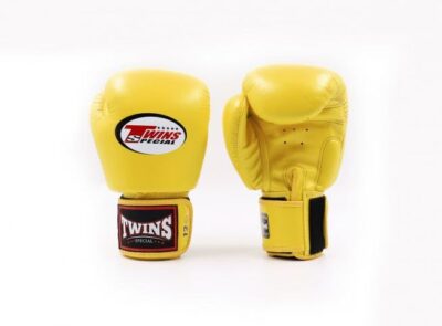 TWINS SPECIAL 8oz Boxing Gloves BGVL3 - Image 20