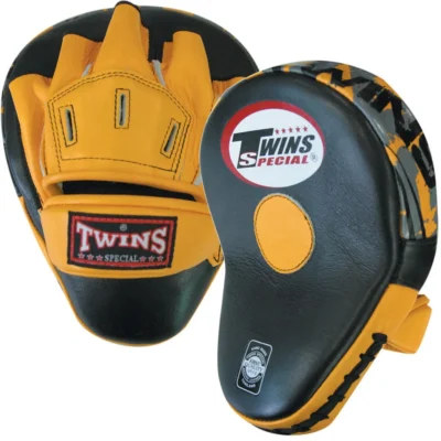 TWINS SPECIAL Curved Focus Mitts PML-10 - Image 4