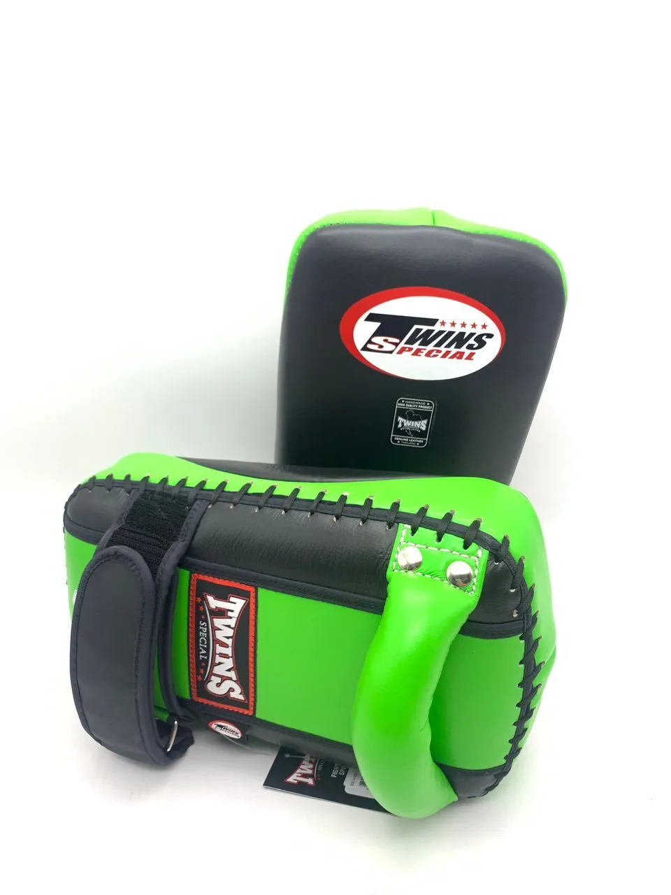 TWINS SPECIAL Kick Pad KPL-14 (Leather)